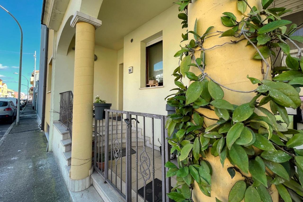 Aristanis Home Vacation Apartment 奥里斯塔诺 外观 照片